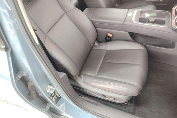 Used Leapmotor B01 2025 550 LiDAR Edition Right Front Seat