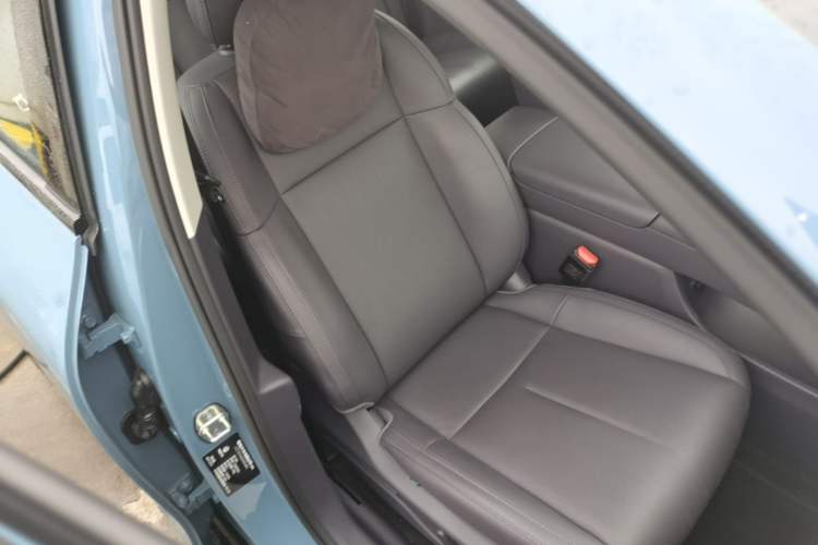 Used Leapmotor B01 2025 550 LiDAR Edition Right Front Seat