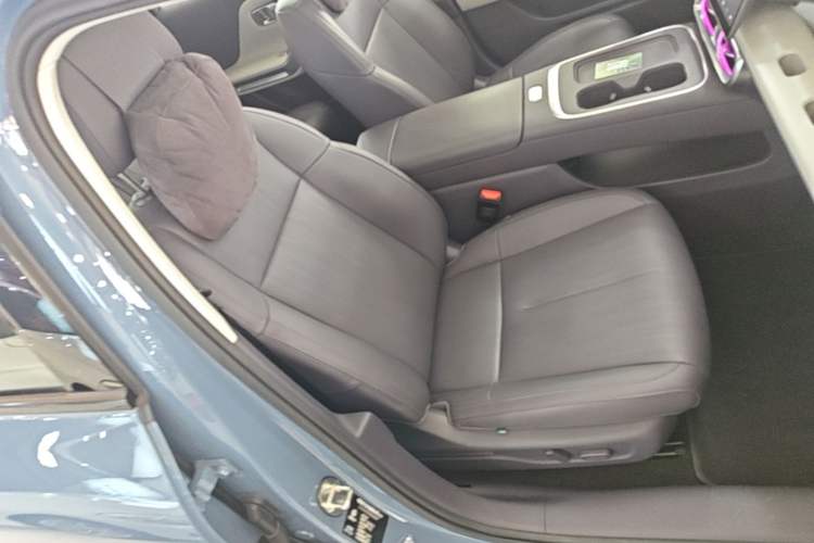 Used Leapmotor B01 2025 550 LiDAR Edition Right Front Seat