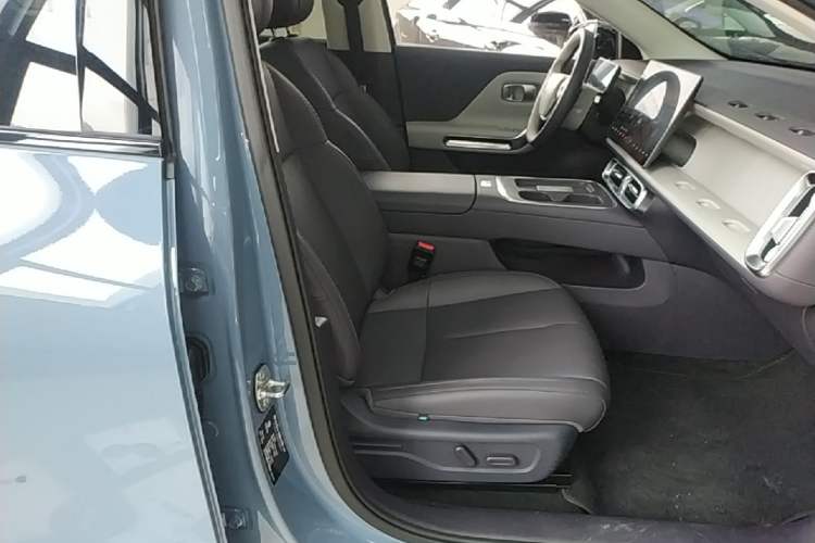Used Leapmotor B01 2025 550 LiDAR Edition Right Front Seat