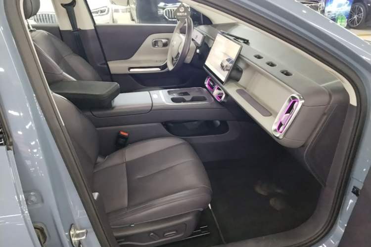 Used Leapmotor B01 2025 550 LiDAR Edition Right Front Seat