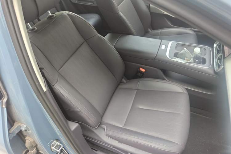 Used Leapmotor B01 2025 550 LiDAR Edition Right Front Seat