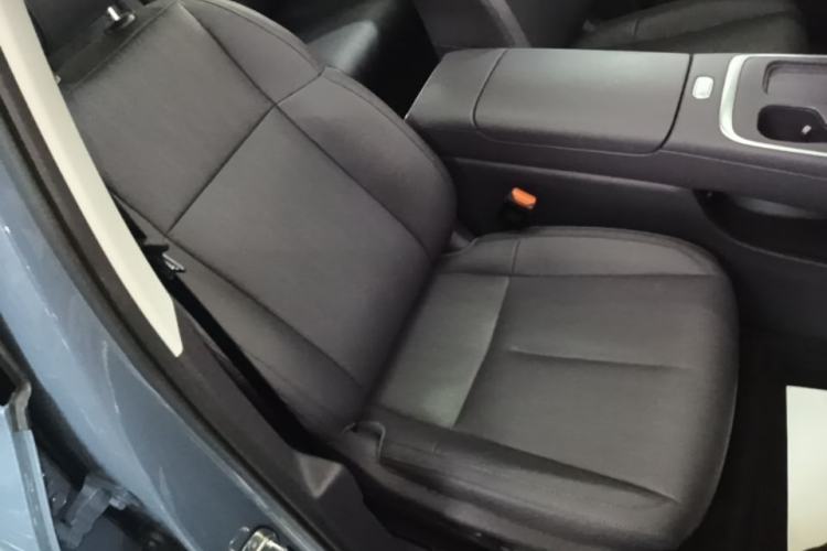 Used Leapmotor B01 2025 550 LiDAR Edition Right Front Seat