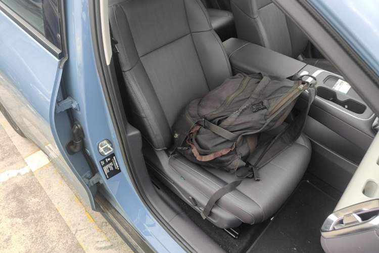 Used Leapmotor B01 2025 550 LiDAR Edition Right Front Seat