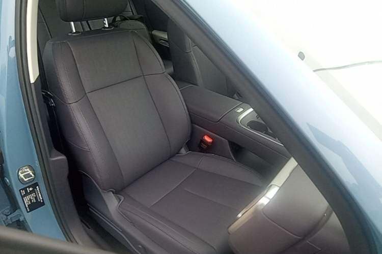 Used Leapmotor B01 2025 550 LiDAR Edition Right Front Seat