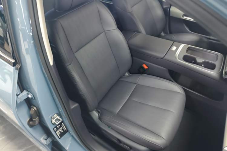 Used Leapmotor B01 2025 550 LiDAR Edition Right Front Seat