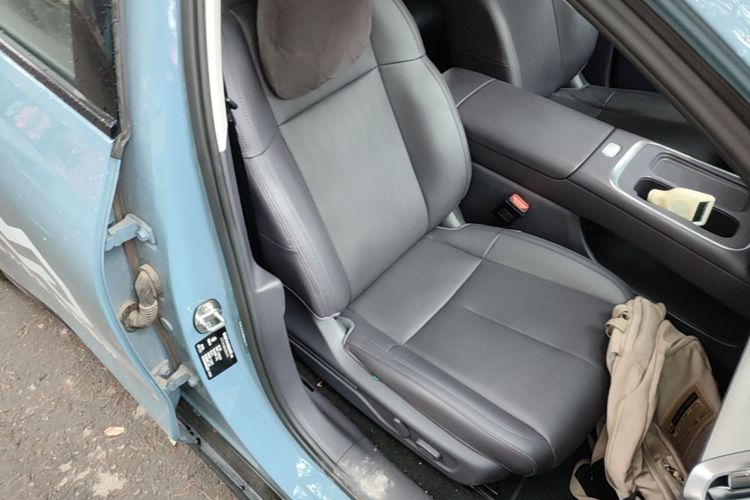 Used Leapmotor B01 2025 550 LiDAR Edition Right Front Seat
