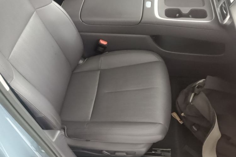 Used Leapmotor B01 2025 550 LiDAR Edition Right Front Seat