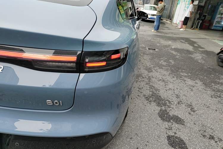 Used Leapmotor B01 2025 550 LiDAR Edition Right Rear Taillight