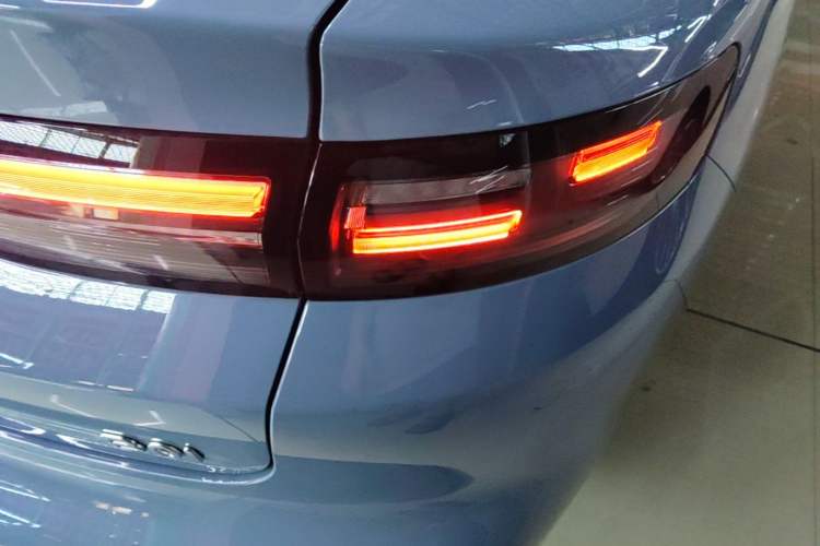Used Leapmotor B01 2025 550 LiDAR Edition Right Rear Taillight