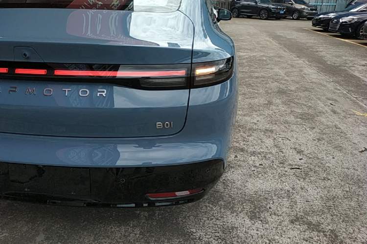 Used Leapmotor B01 2025 550 LiDAR Edition Right Rear Taillight