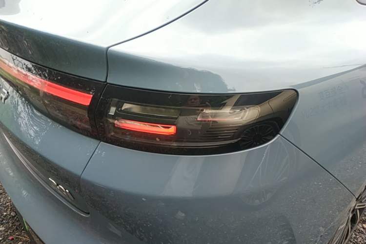 Used Leapmotor B01 2025 550 LiDAR Edition Right Rear Taillight