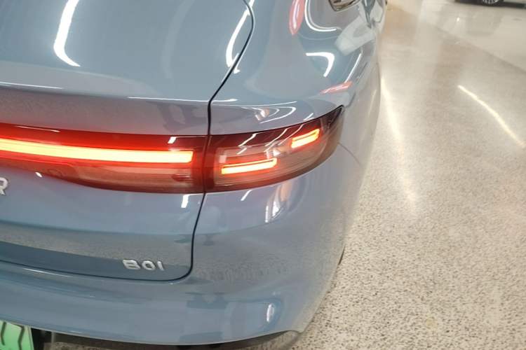 Used Leapmotor B01 2025 550 LiDAR Edition Right Rear Taillight
