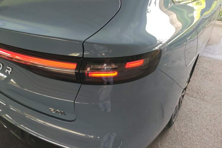 Used Leapmotor B01 2025 550 LiDAR Edition Right Rear Taillight