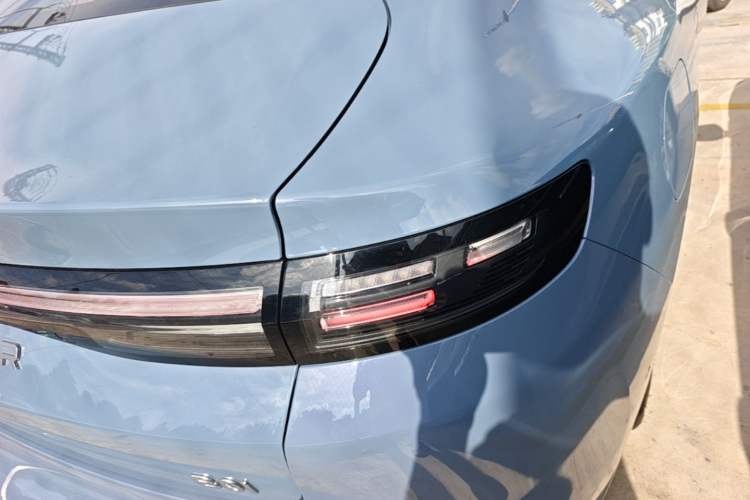 Used Leapmotor B01 2025 550 LiDAR Edition Right Rear Taillight