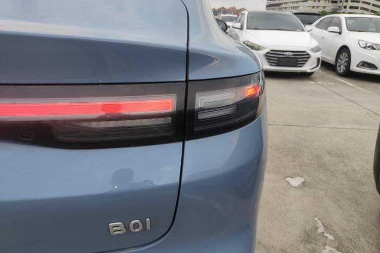 Used Leapmotor B01 2025 550 LiDAR Edition Right Rear Taillight