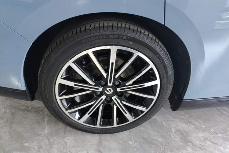 Used Leapmotor B01 2025 550 LiDAR Edition Right Rear Wheel Hub