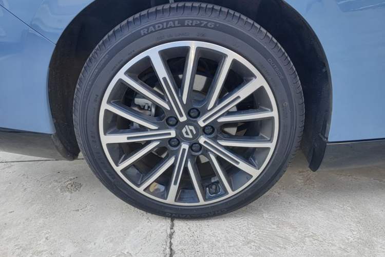Used Leapmotor B01 2025 550 LiDAR Edition Right Rear Wheel Hub
