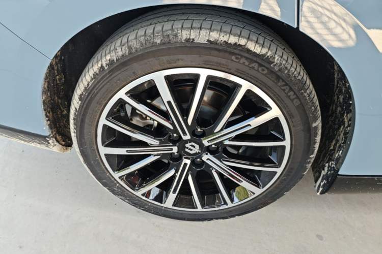 Used Leapmotor B01 2025 550 LiDAR Edition Right Rear Wheel Hub