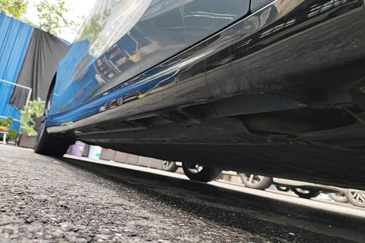 Used Leapmotor B01 2025 550 LiDAR Edition Right Side Sill