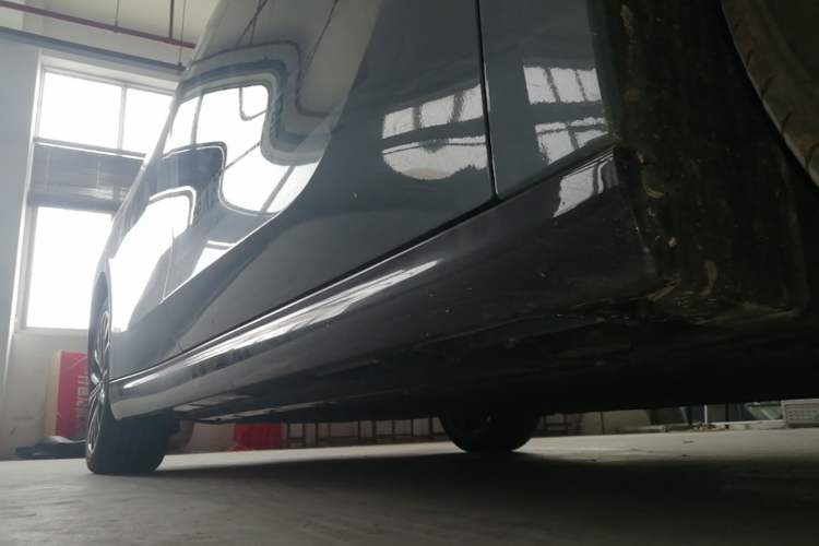 Used Leapmotor B01 2025 550 LiDAR Edition Right Side Sill