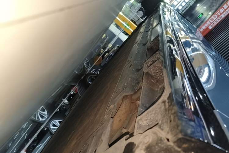 Used Leapmotor B01 2025 550 LiDAR Edition Right Side Sill