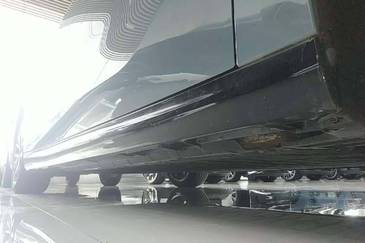 Used Leapmotor B01 2025 550 LiDAR Edition Right Side Sill