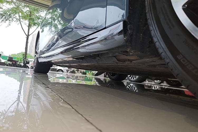 Used Leapmotor B01 2025 550 LiDAR Edition Right Side Sill