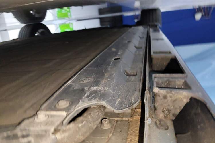 Used Leapmotor B01 2025 550 LiDAR Edition Right Side Sill