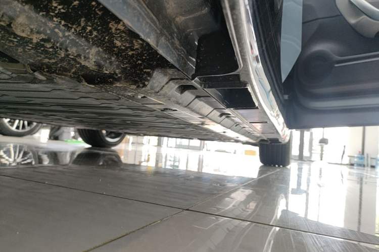 Used Leapmotor B01 2025 550 LiDAR Edition Right Side Sill