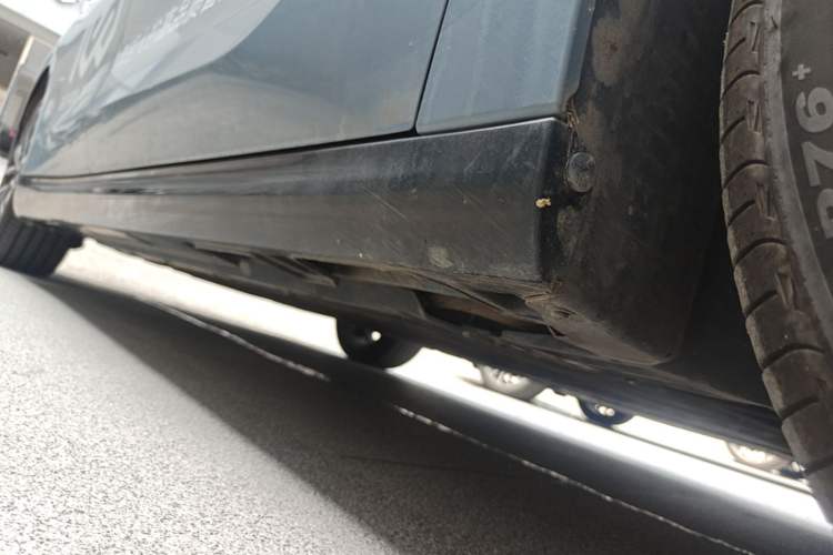 Used Leapmotor B01 2025 550 LiDAR Edition Right Side Sill