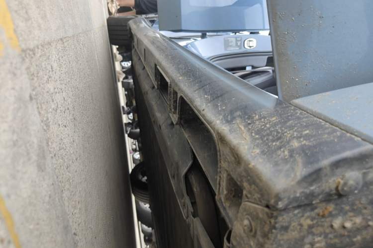 Used Leapmotor B01 2025 550 LiDAR Edition Right Side Sill