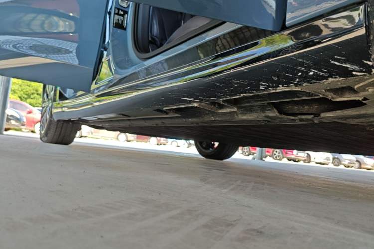 Used Leapmotor B01 2025 550 LiDAR Edition Right Side Sill