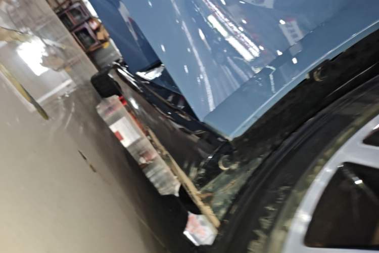 Used Leapmotor B01 2025 550 LiDAR Edition Right Side Sill