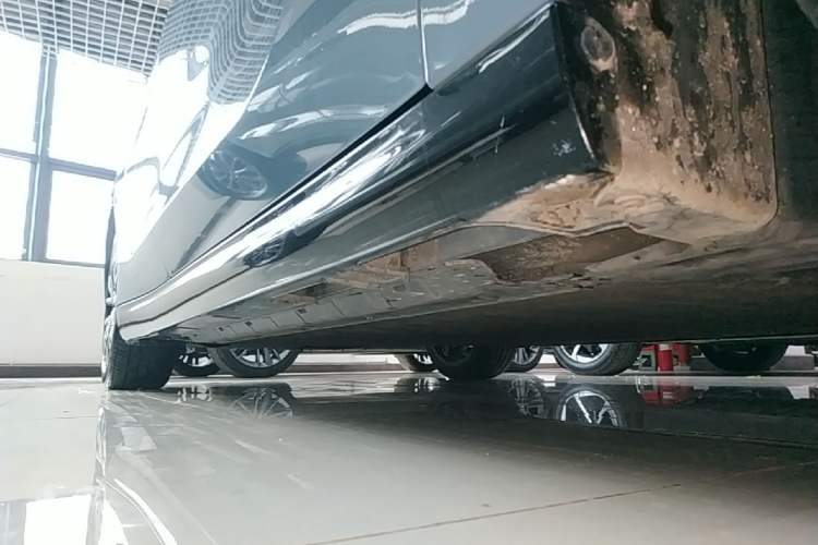 Used Leapmotor B01 2025 550 LiDAR Edition Right Side Sill