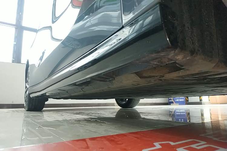 Used Leapmotor B01 2025 550 LiDAR Edition Right Side Sill