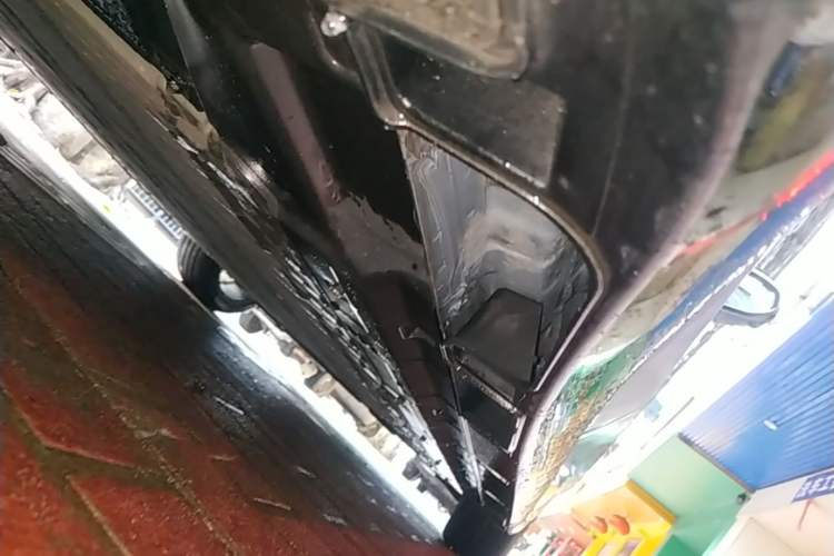 Used Leapmotor B01 2025 550 LiDAR Edition Right Side Sill