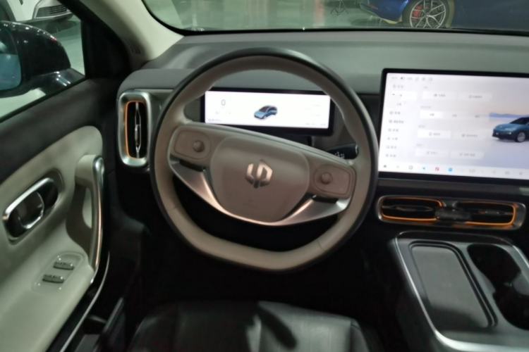 Used Leapmotor B01 2025 550 LiDAR Edition Steering Wheel
