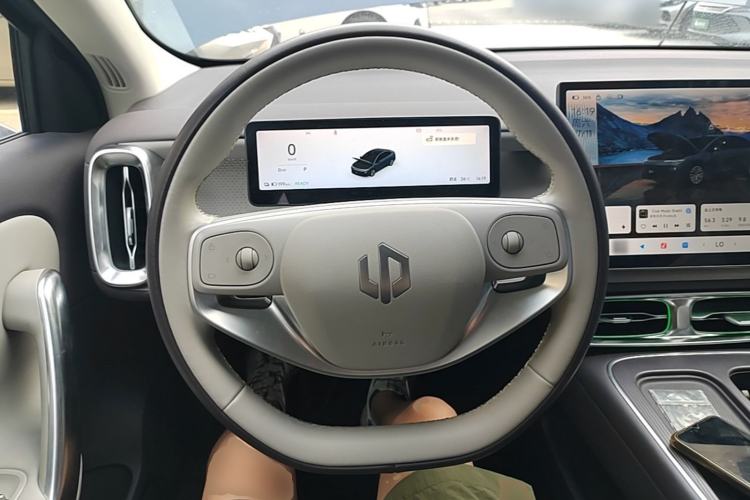 Used Leapmotor B01 2025 550 LiDAR Edition Steering Wheel