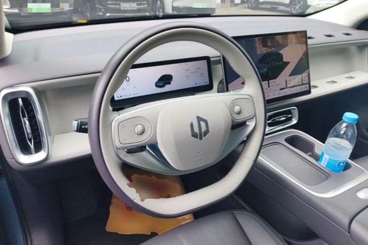 Used Leapmotor B01 2025 550 LiDAR Edition Steering Wheel