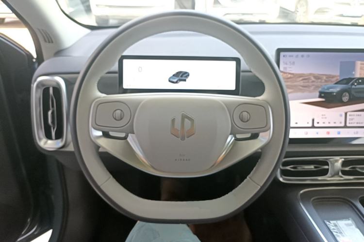 Used Leapmotor B01 2025 550 LiDAR Edition Steering Wheel