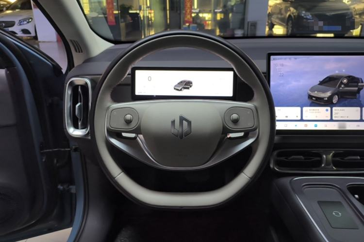 Used Leapmotor B01 2025 550 LiDAR Edition Steering Wheel