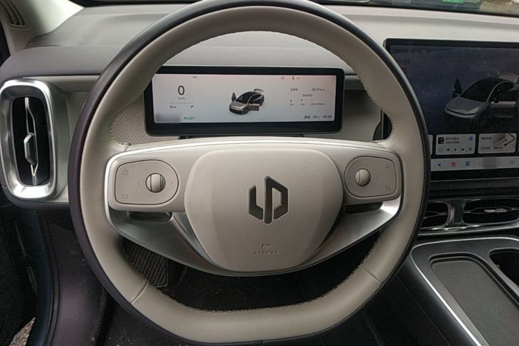 Used Leapmotor B01 2025 550 LiDAR Edition Steering Wheel