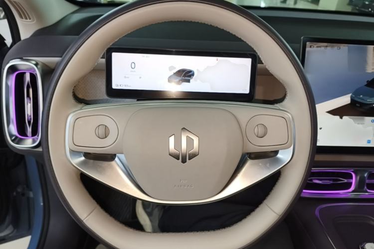 Used Leapmotor B01 2025 550 LiDAR Edition Steering Wheel