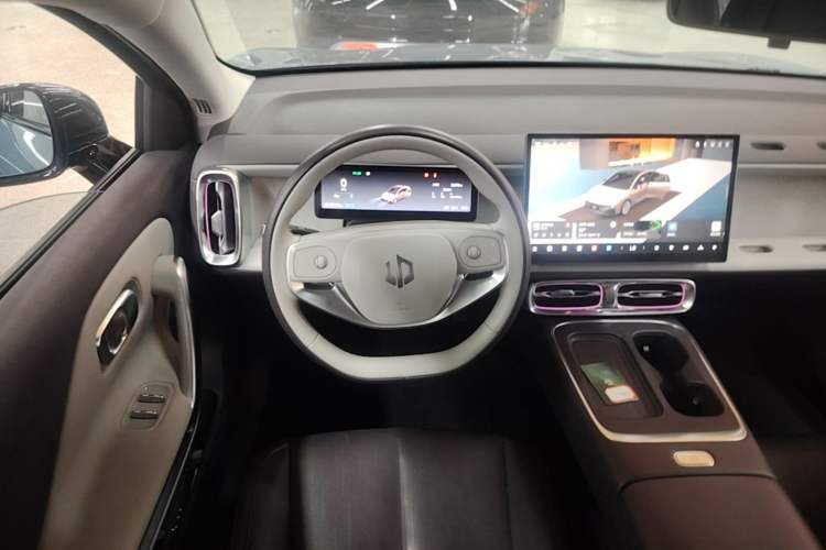 Used Leapmotor B01 2025 550 LiDAR Edition Steering Wheel