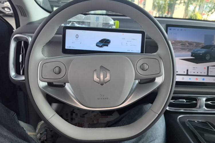 Used Leapmotor B01 2025 550 LiDAR Edition Steering Wheel