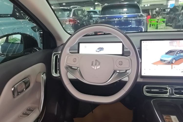 Used Leapmotor B01 2025 550 LiDAR Edition Steering Wheel