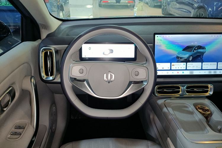 Used Leapmotor B01 2025 550 LiDAR Edition Steering Wheel