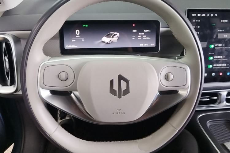 Used Leapmotor B01 2025 550 LiDAR Edition Steering Wheel