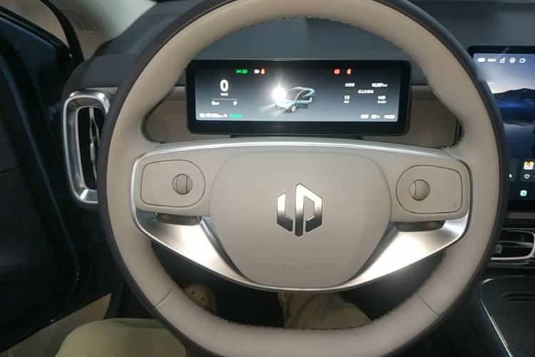 Used Leapmotor B01 2025 550 LiDAR Edition Steering Wheel